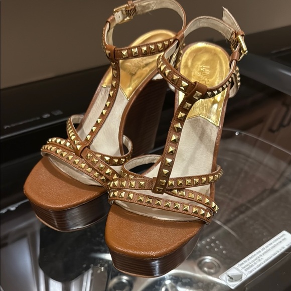 Michael Kors Studded Brown Platform Sandals - Picture 1 of 5